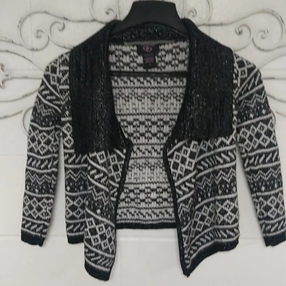IT'S OUR TIME CROPPED OPEN FRONT CARDIGAN SHRUG WITH A HINT OF GLAM - Picture 1 of 4